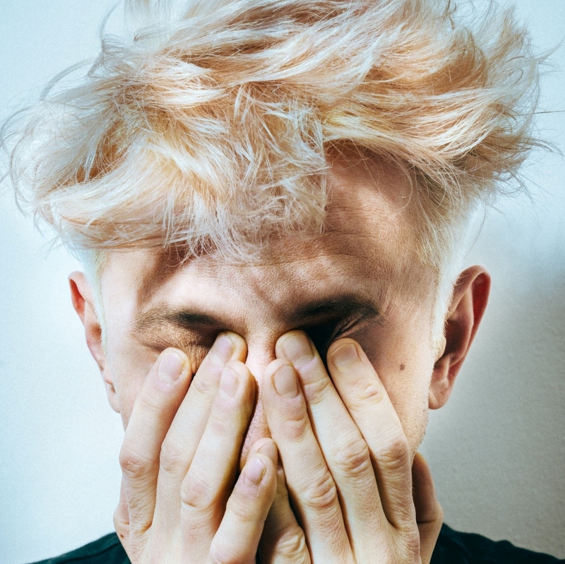 DIMoN prezentuje nowy singiel „Zieleń”
