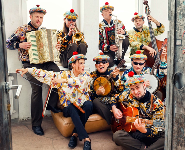 Warszawskie Combo Taneczne z albumem „Pamiętam Twoje oczy”