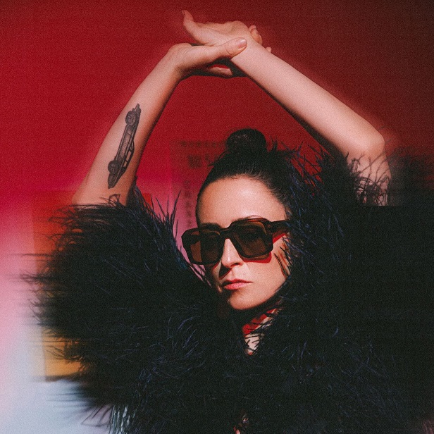 Nowy rozdział Natalii Przybysz. Miękkie R&B w utworze „Ramen”