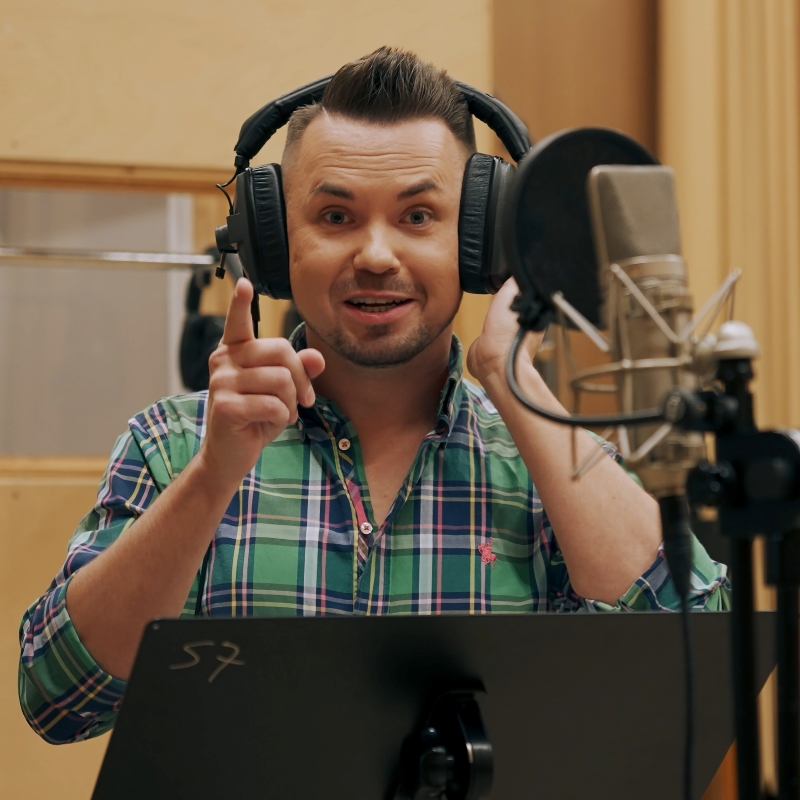 Plejada artystów w świątecznym utworze „CHRISTMAS SONG” Jakuba Milewskiego!