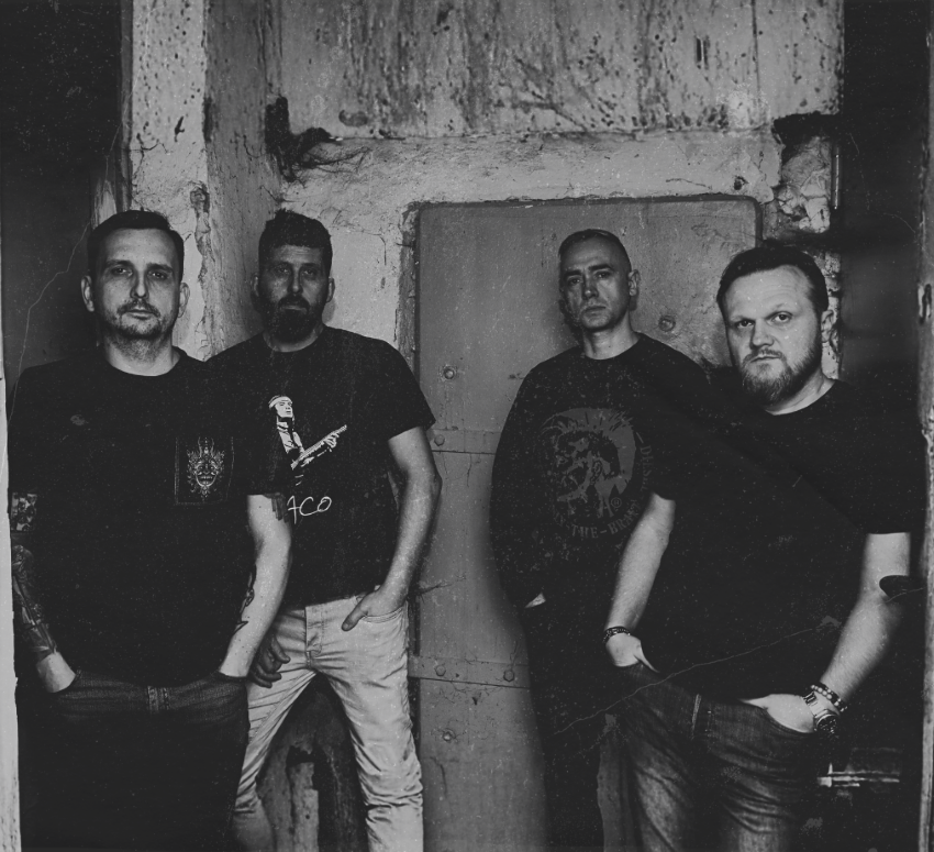 yassno z albumem „Synesthesia”. Posłuchaj singla „Entropy”!