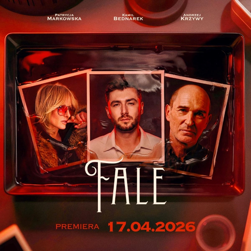 Kamil Bednarek, Patrycja Markowska i Andrzej Krzywy w utworze „Fale”
