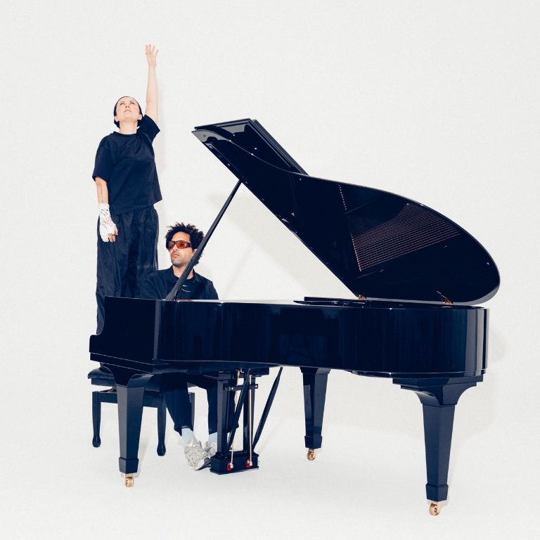 Paulina Przybysz & Tony Tixier prezentują singiel „Walnut”