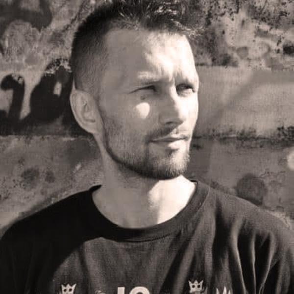 Stare zapiski, nowe emocje. Piotr i Muza z albumem „Nie do złamania”