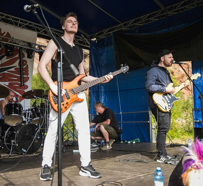 Ranny Łoś prezentuje „Odyseję Disco”. Zapowiedź drugiego albumu! [PREMIERA]